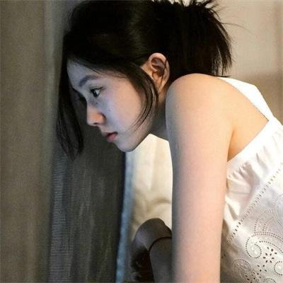 邪恶礼物 海报